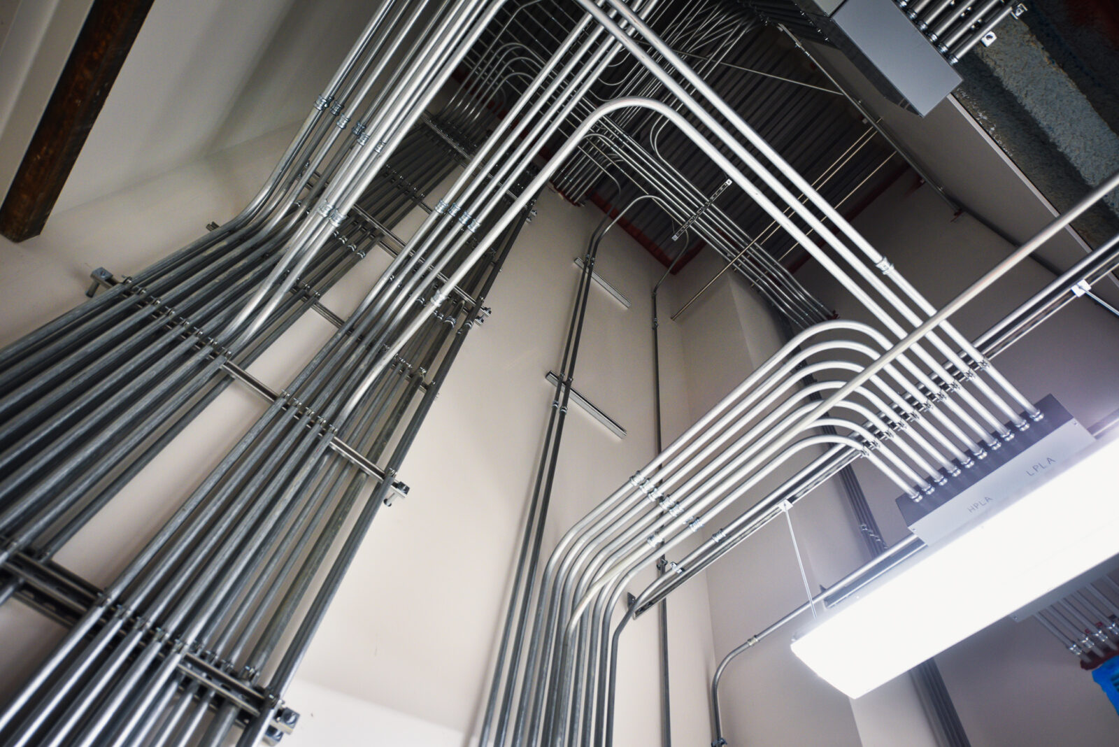 Wall and ceiling power lines